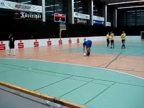 Neunmeterschiessen gegen den 1. FC Gera 03 II um Platz fünf