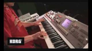 AWESOME POLYMOOG SYNTH KEYBOARD PLAYING Video