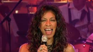 Natalie Cole - I&#39;m Beginning To See The Light (Ask A Woman Who Knows Concert 2002)