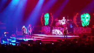 &quot;Infra-Red&quot; - Three Days Grace NEW SONG LIVE at The Forum - Inglewood, CA 1/11/2019