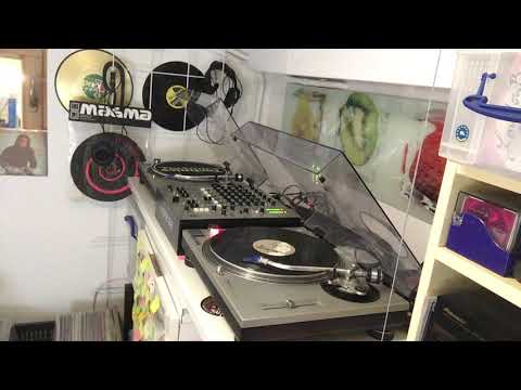 Nutta Butta Featuring Teddy Riley And Anonymous  ‎– Freak Out (Clean)