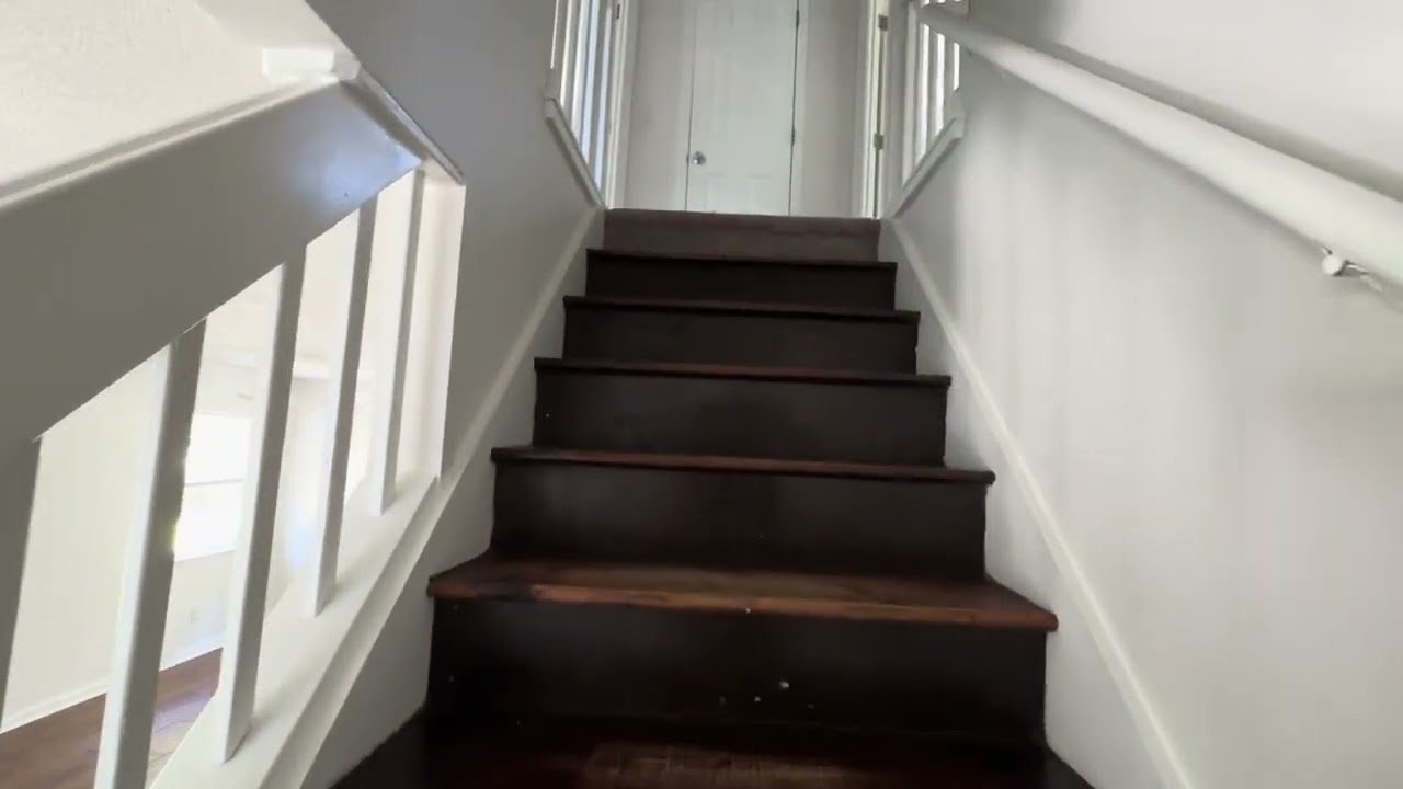 Video Tour Thumbnail