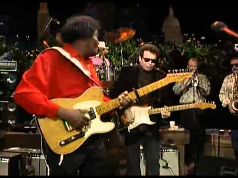 Albert Collins - My Woman Has A Black Cat Bone (HQ)