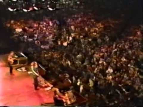 MEN AT WORK - ALLA ABAJO LIVE SAN FRANCISCO 1983