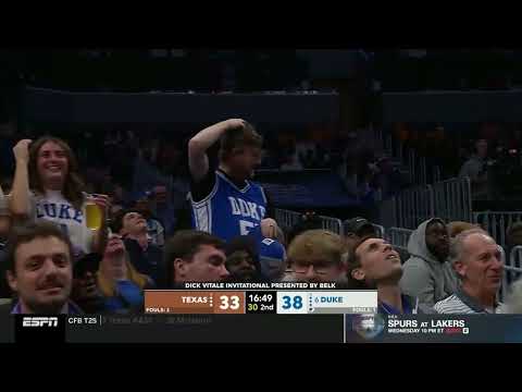 Dick Vitale couldn’t believe Dame Sarr miss this dunk in fastbreak vs Texas 😂