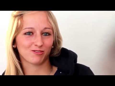 Mehr als nur Fussball - Meine Kindheit (Kathrin Hendrich)