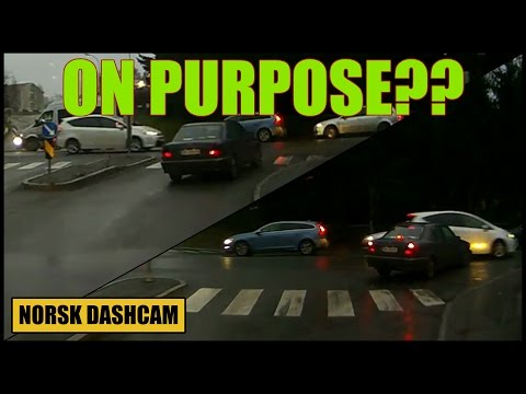 Collision at an intersection - Grorud, Oslo (Norway)