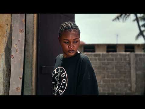 Talakaka TRÔVA ft Writing Ecriture (official video)