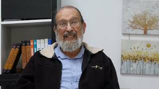 פנינה מהפרשה | פרשת תרומה | הרב אביגדור שילה שליט"א - היחס למקדש בשיטת הרמב"ם (ישיבת אור עציון) - התמונה מוצגת ישירות מתוך אתר האינטרנט יוטיוב. זכויות היוצרים בתמונה שייכות ליוצרה. קישור קרדיט למקור התוכן נמצא בתוך דף הסרטון