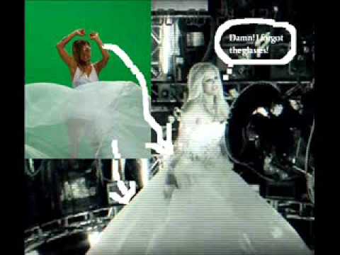 Britney copies to electropop singer in: Hold it against me!