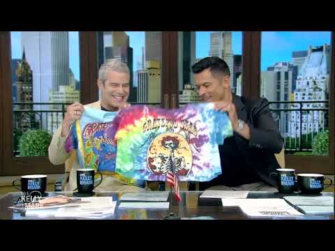 Crop Tops for Men Are In