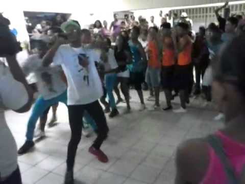 Equipe Tá Quebrando e Mc federado e os leleques  !! LEK LEK