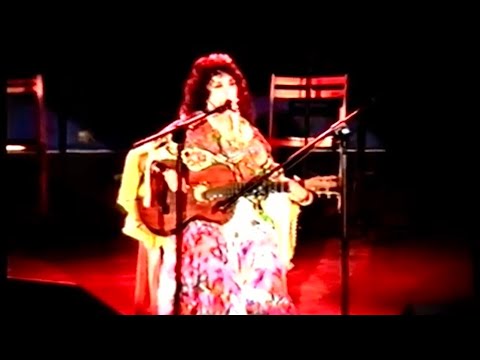 RAYA UDOVIKOVA - "HASIJAM MRE DADORE"- FESTIVAL "ROMANE DYWESA" 1998 rok
