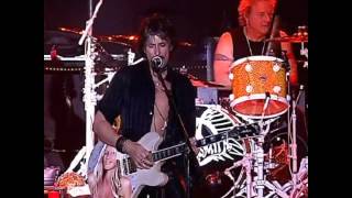 Aerosmith Stop Messin&#39; Around / Guitar Hero solo Costa Rica 2010 - PRO SHOT