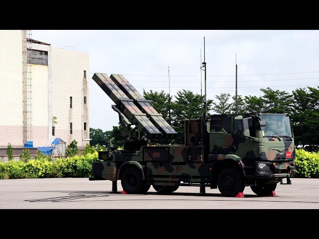 Mobile launchers move into strategic positions