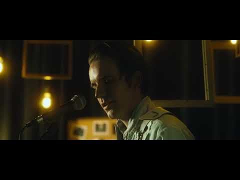 Showroom Sounds Presents: Theo Lawrence