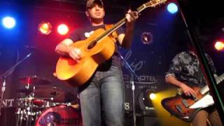 Rodney Atkins singing &quot;Wasted Whiskey&quot;