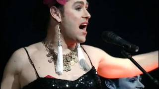 Azúcar Moreno.Divina de la muerte