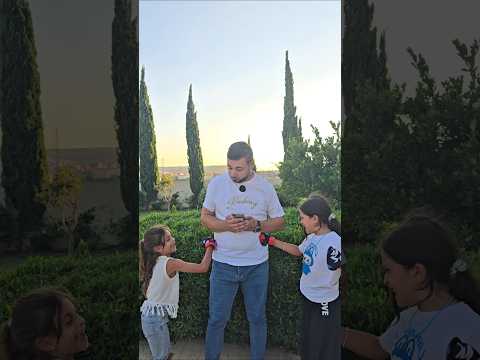 أكل بوكس من البنات !