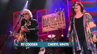 Ry Cooder back to Nashville