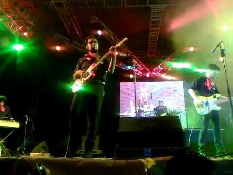 Twin Tones - La Escopeta del Diablo live @CENART (13112011)