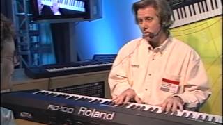 Video thumbnail for Roland RD-100 Promo by Perfect Circuit