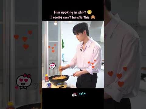 Him cooking in that shirt😳 I can't handle this🙈 #heonamjun #myroyalnemesis #허남준