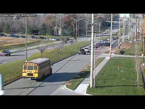 15+ Car Rear-End Crash at 163rd and Antioch