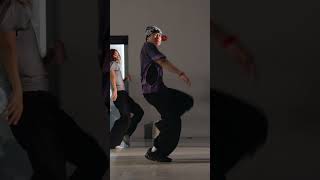 Look at👀✨ @elijahg69 🔥 #carlodarang #jrsea #choreography