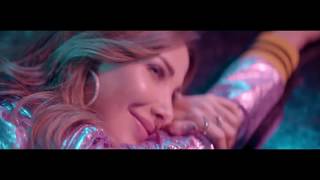 Nancy Ajram W Maak official Music Video  نانسي عجرم   ومعاك