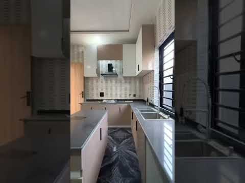Distressed 4 Bedroom Fully Detached Duplex with BQ – Abraham Adesanya, Ajah