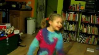 Hazel explains the meaning of Christmas, Wonder pets style