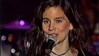 10,000 Maniacs Live on Disney&#39;s Rock &#39;n Rockets in Orlando, September 24, 1998