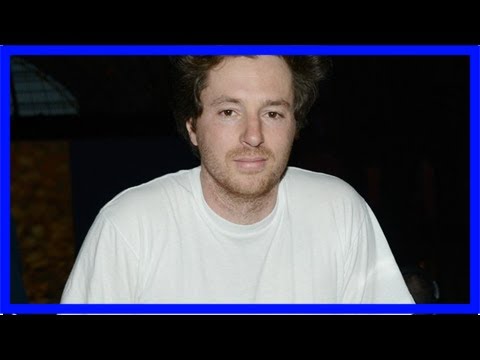 Photo jean imbert poste un cliché de lui nu en train de cuisiner sur instagram