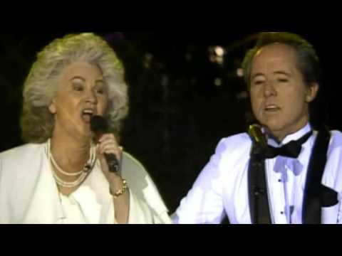 Labreeska &Joel Hemphill - There's Nothing That My God Can't Do!