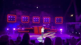 Download lagu Thomas Rhett Sings Marry Me Live At Red Rocks mp3