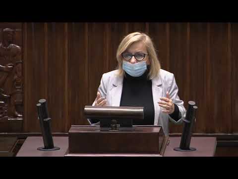 Paulina Hennig-Kloska pyta o sprzeczność obniżek i wzrostu akcyzy
