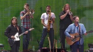 Sturgill Simpson – Life of Sin (Live at Farm Aid 2016)