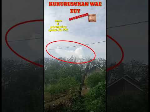 NYATA & SERAM!!! PENAMPAKAN & SUARA ANEH DI LANGIT#shorts#nyata#penampakan#suara#seram#shorts