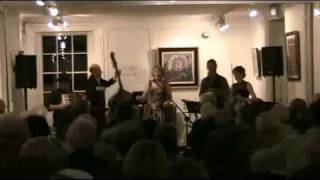 Zingt oyf Yidish (Sing in Yiddish) - Hilda Bronstein with Chutzpah!
