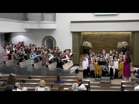 Cor fete și copii -  Într-o noapte În Betleem