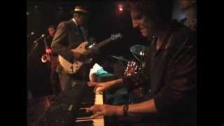 Hubert Sumlin at Chicago Blues, N.Y. 2000 Part 1