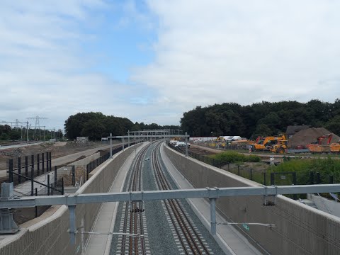 Met de eerste passagierstrein van Zwolle naar Dalfsen door de nieuwe dive-under bij Herfte!