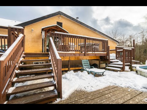 7110 Cowichan Lake Road | Duncan, BC - The Agency