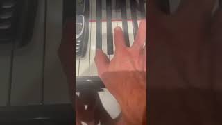 Download lagu NOKIA RINGTONE TECHNO - IPHONE NOSTALGIA mp3