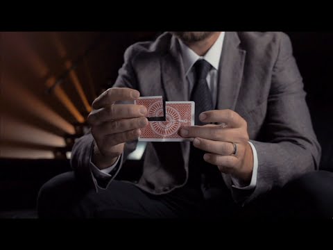 Counterfeit | Card Magic with Wayne Houchin (2014)