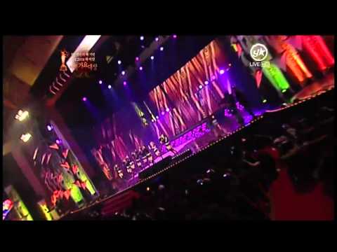 110120 SNSD @ 20th Seoul Music Award  Performances - Hoot & Run Devil Run.mp4