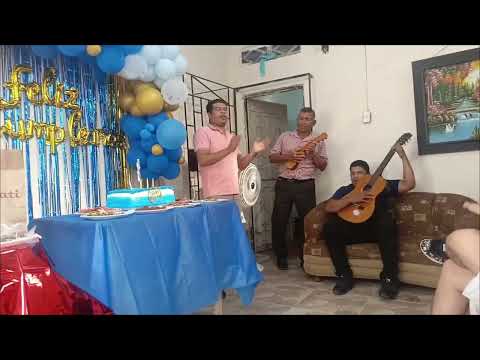 Cantando el pastor Manuel en mi cumpleaños Babahoyo los Ríos Ecuador 