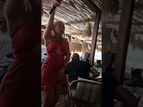 Όταν πονάω,το γλεντάω 😍#sofiadanezi#bohabeach#varna