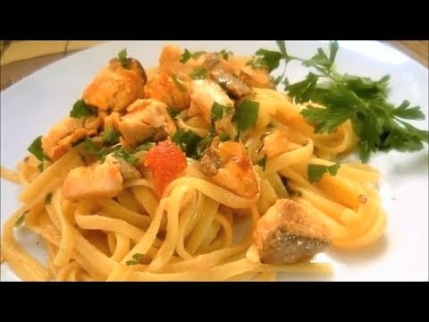 download lagu mp3 mp4 Salmon Pasta No Cream, download lagu Salmon Pasta No Cream gratis, unduh video klip Salmon Pasta No Cream